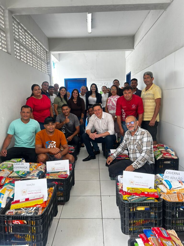 Instituto Santo Inácio de Antioquia e Prefeitura de Juazeiro do Norte entregam uma tonelada de alimentos a instituições beneficentes